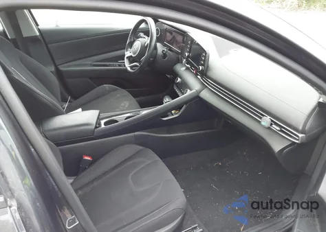 2021 Hyundai Elantra Sel z USA, uszkodzony, nr VIN 5NPLS4AG0MH006044